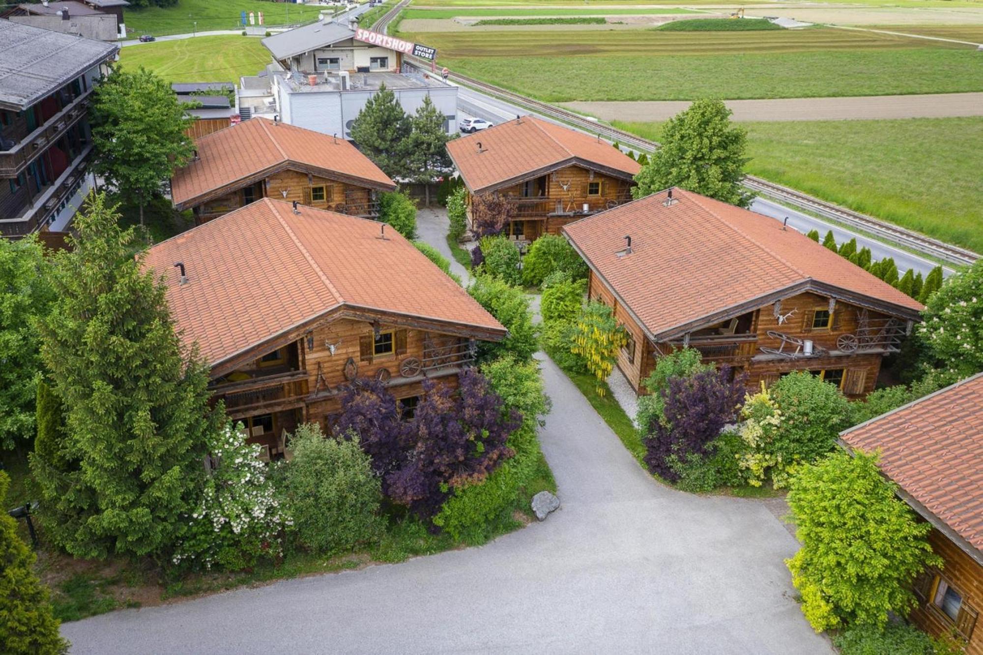 Chalets Almdorf Zillertal F Gen 菲根 外观 照片